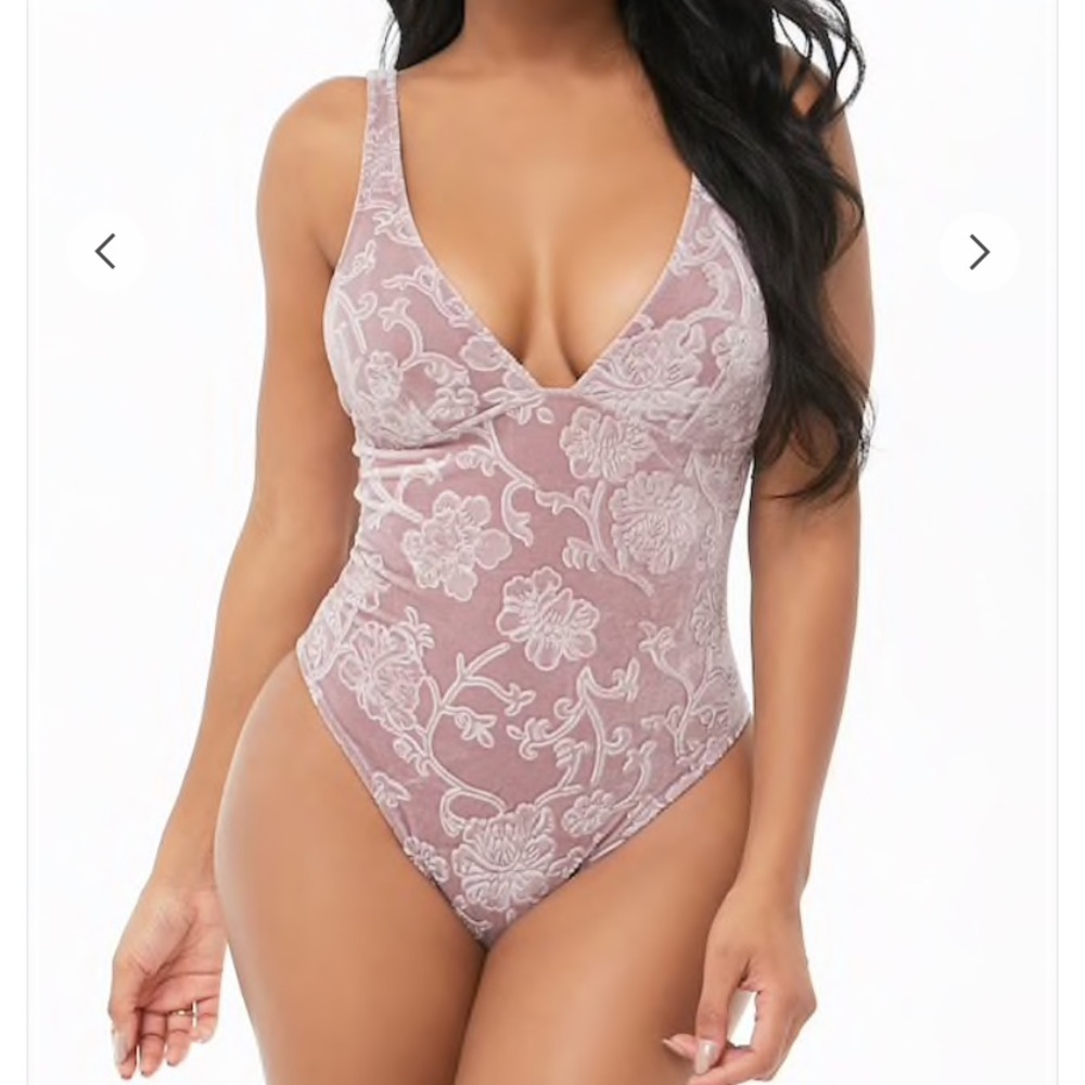 NWT Floral-Embossed Velvet V-Neck Bodysuit